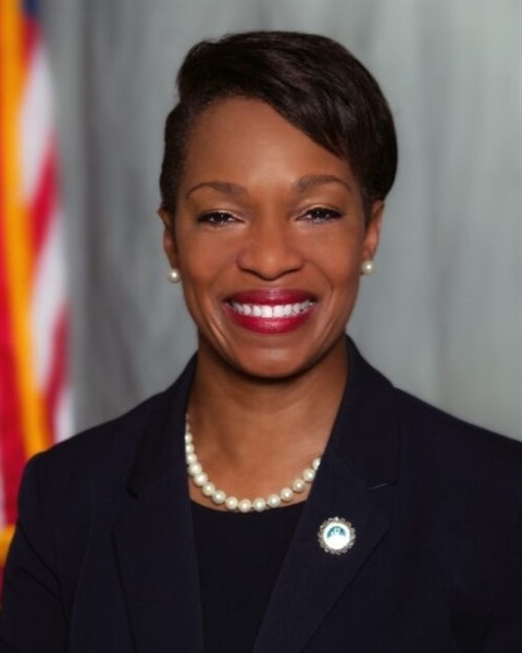 mayor-robinson-headshot
